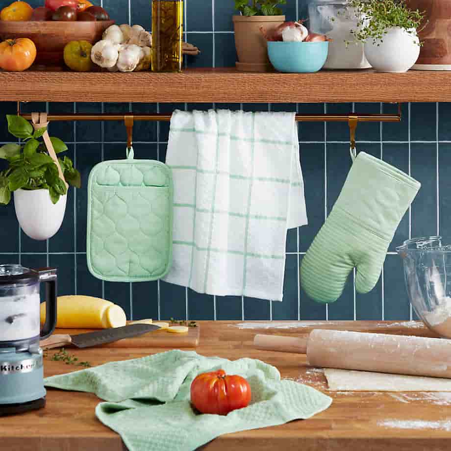 Kitchen Pistachio Ribbed Soft Silicone Pot Holders Set Of 2